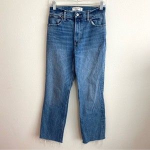 Abercrombie & Fitch The 90s Straight Ultra High Rise Jeans Blue Denim Size 25 S